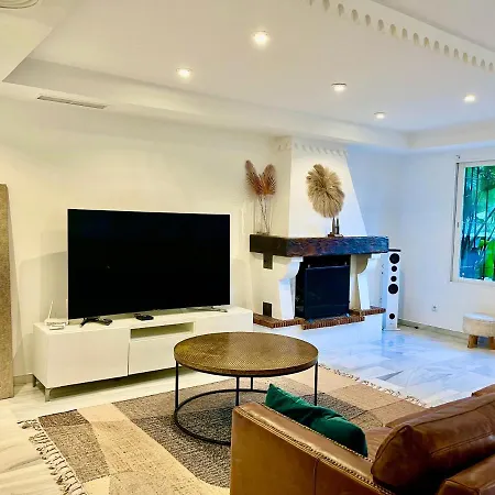 Hébergement de vacances Marbellamar, Pool And Tennis Casa 59 *